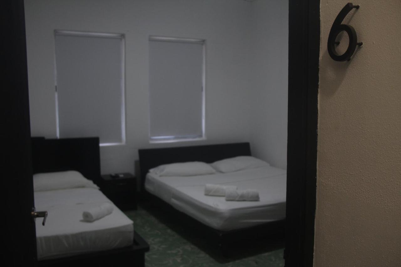 Eden'S Garden Hostel Panama City Luaran gambar