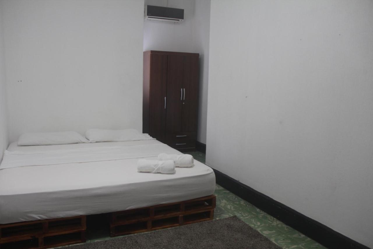 Eden'S Garden Hostel Panama City Luaran gambar